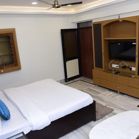Holiday Out Hotel Джодпур Екстериор снимка