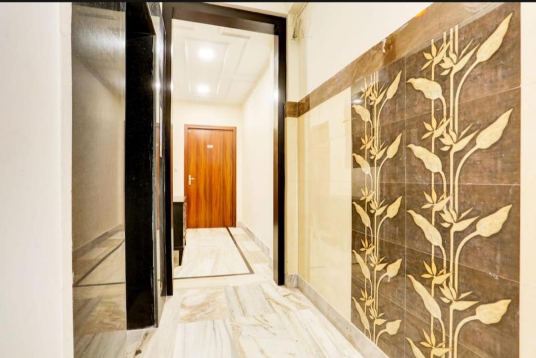 Holiday Out Hotel Джодпур Екстериор снимка