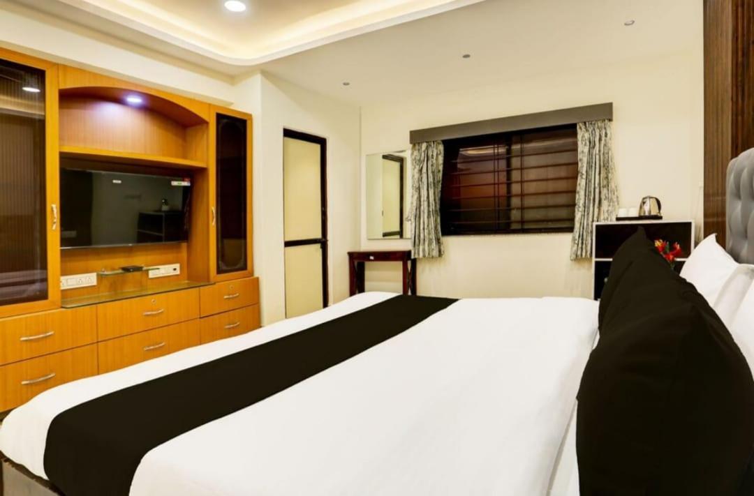 Holiday Out Hotel Джодпур Екстериор снимка
