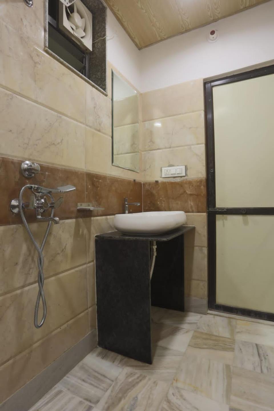 Holiday Out Hotel Джодпур Екстериор снимка